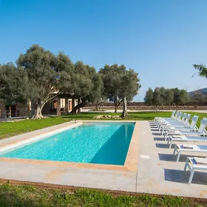 Es Vidrier Ferienhaus